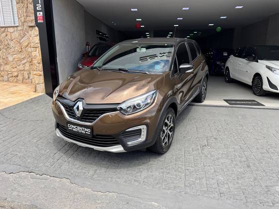 RENAULT CAPTUR 1.6 16V SCE FLEX ZEN X-TRONIC RENAULT CAPTUR 1.6 16V SCE FLEX ZEN X-TRONIC